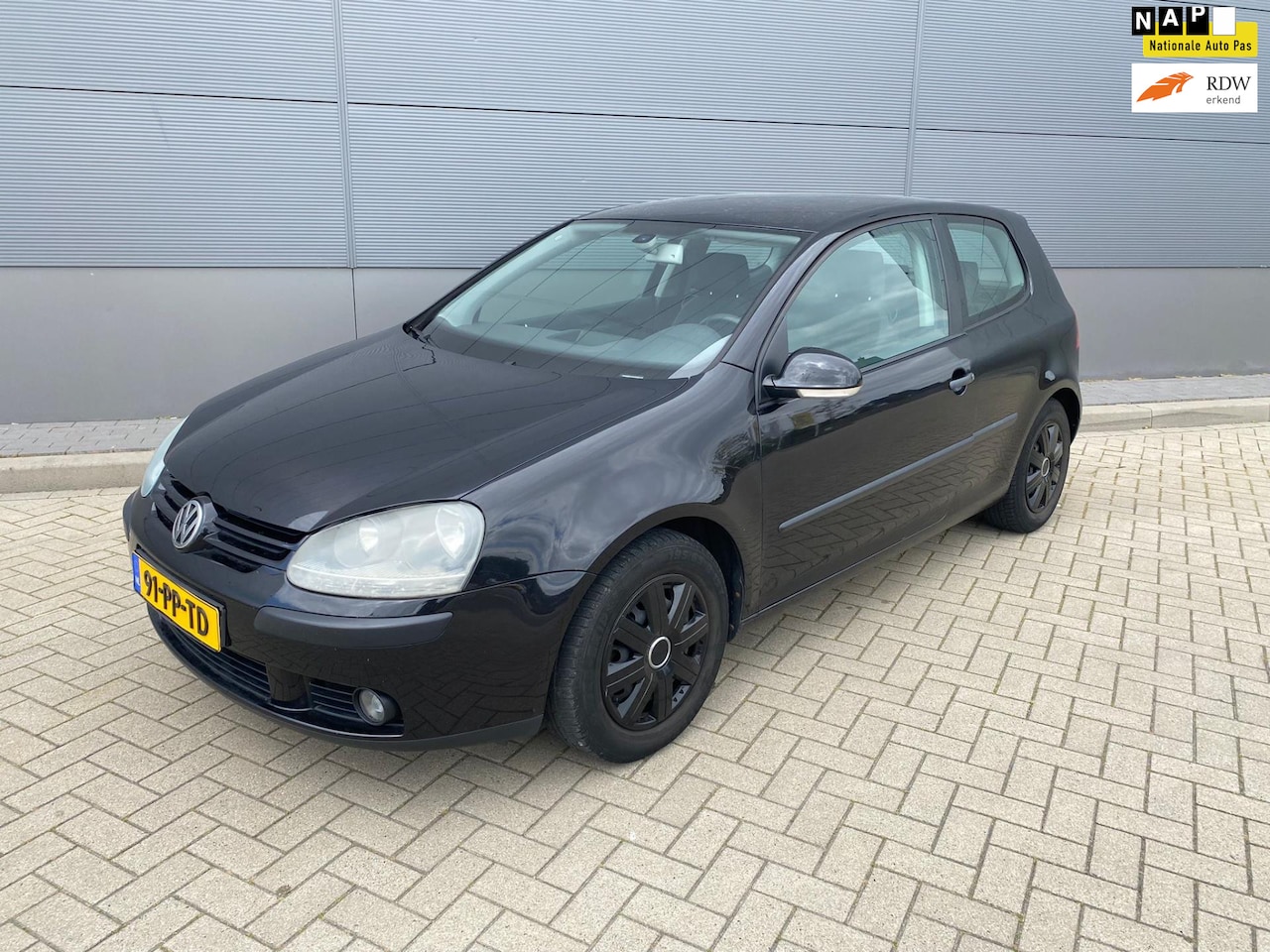 Volkswagen Golf - 1.4 FSI Comfortline 1.4 FSI Comfortline - AutoWereld.nl