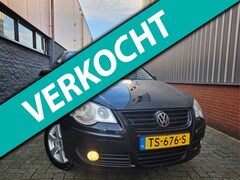 Volkswagen Polo - 1.2 Easyline United 3DR | Apk | Stoelverwarming