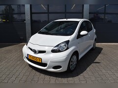 Toyota Aygo - 1.0 VVT-i 68pk Comfort Navigator