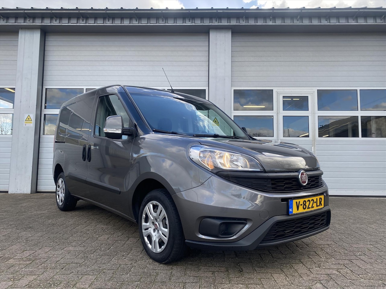 Fiat Doblò - 1.3 MJ 16V 90pk - AutoWereld.nl