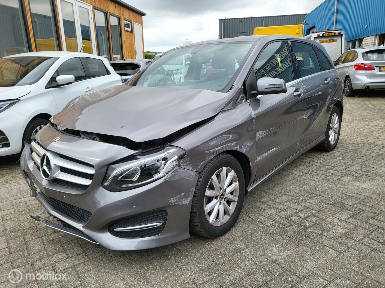 Mercedes-Benz B-klasse - 180 1.6 benzine 123 pk autom - AutoWereld.nl