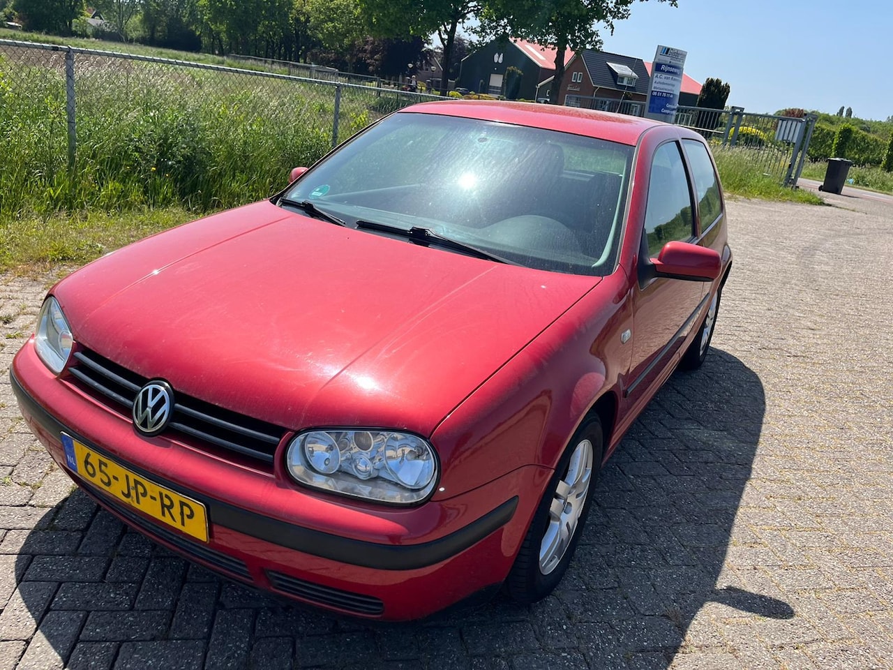 Volkswagen Golf - 1.4-16V AIRCO BJ. 2002 - AutoWereld.nl