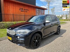 BMW X5 - M50d M Sport 3500kg grijs kenteken BTW pano H&K