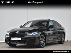 BMW 5-serie - Sedan 530e High Executive M Sport 20 Inch / Laser Light / Head Up / Achteruitrij Camera /