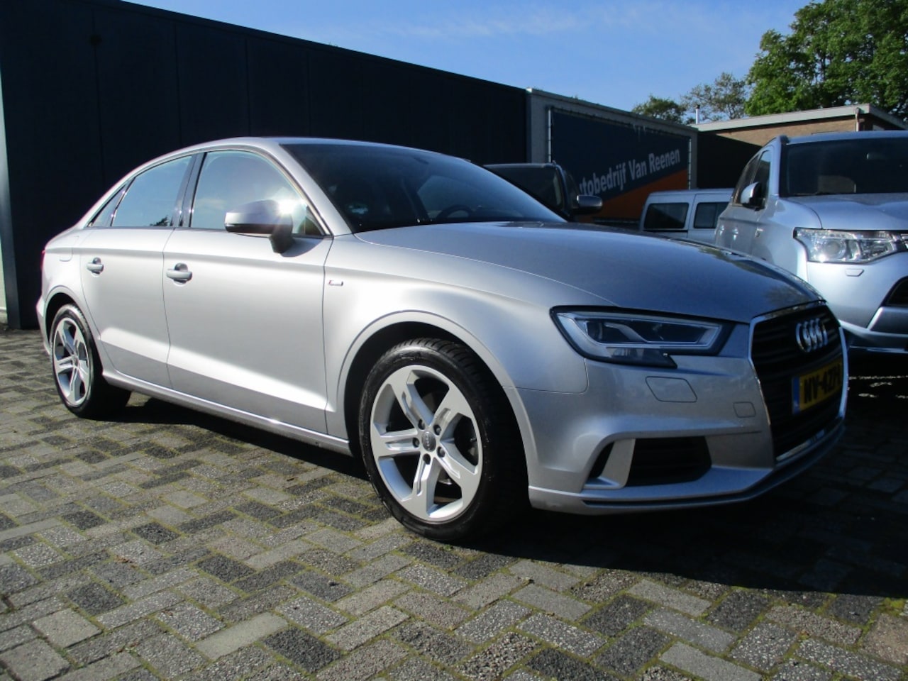 Audi A3 Limousine - 1.0 TFSI Sp. L. Ed. - AutoWereld.nl