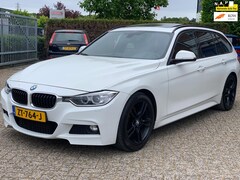 BMW 3-serie Touring - 330d High Executive, Navi, Pano, M-pkt