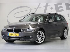 BMW 3-serie Touring - 318d Executive/ Navigatie/Lederen bekleding/ Volledig onderhouden