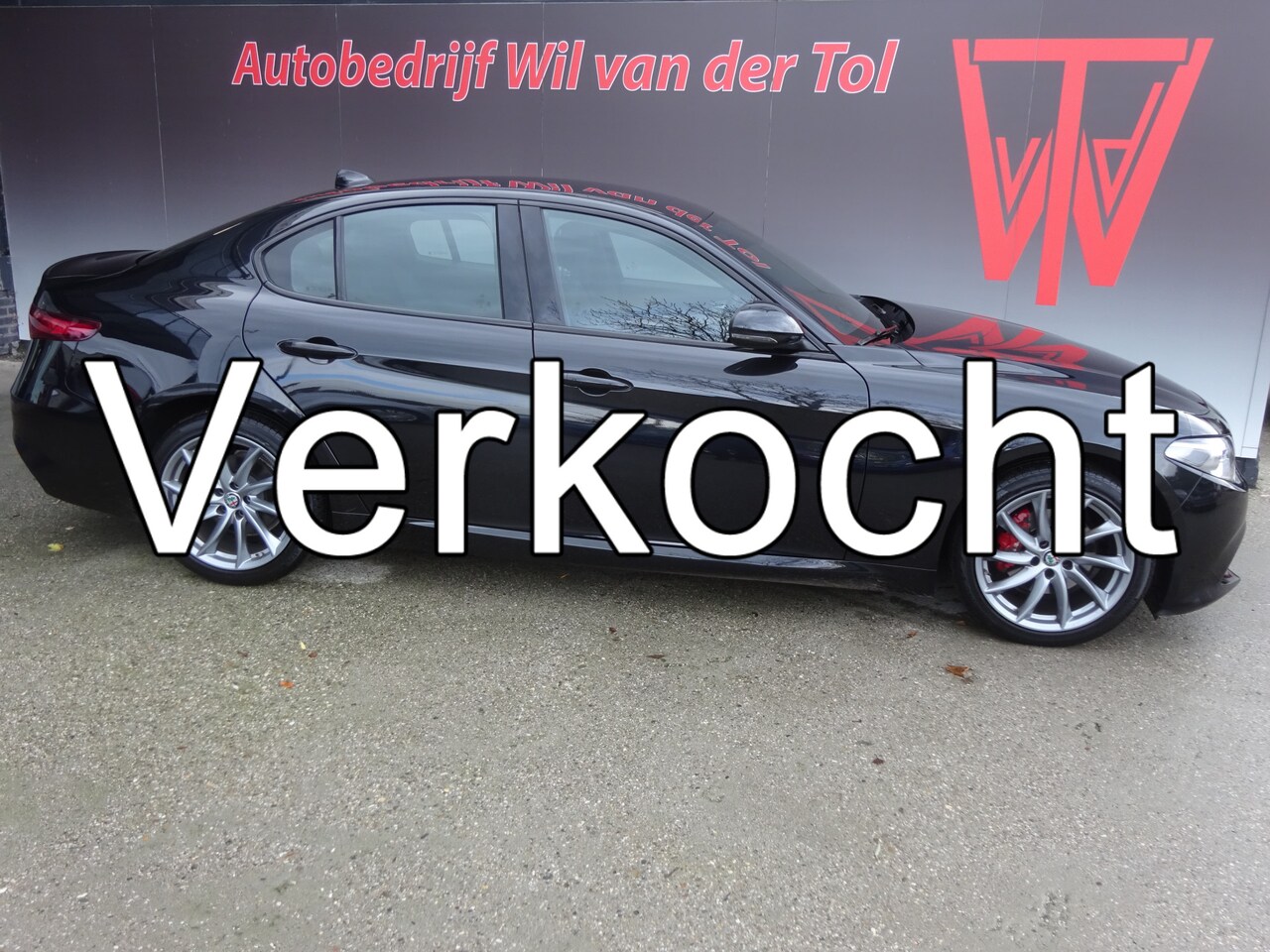 Alfa Romeo Giulia - 2.0T SUPER | 2X VELOCE PACK | XENON | 18 INCH | 1e EIG | NL-AUTO!! - AutoWereld.nl