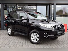 Toyota Land Cruiser 150 - 2.8 D-4D 5DRS COUNTRY A/T VAN