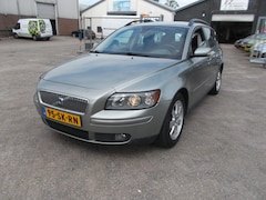 Volvo V50 - 1.8 Edition II motor gebruikt olie airco