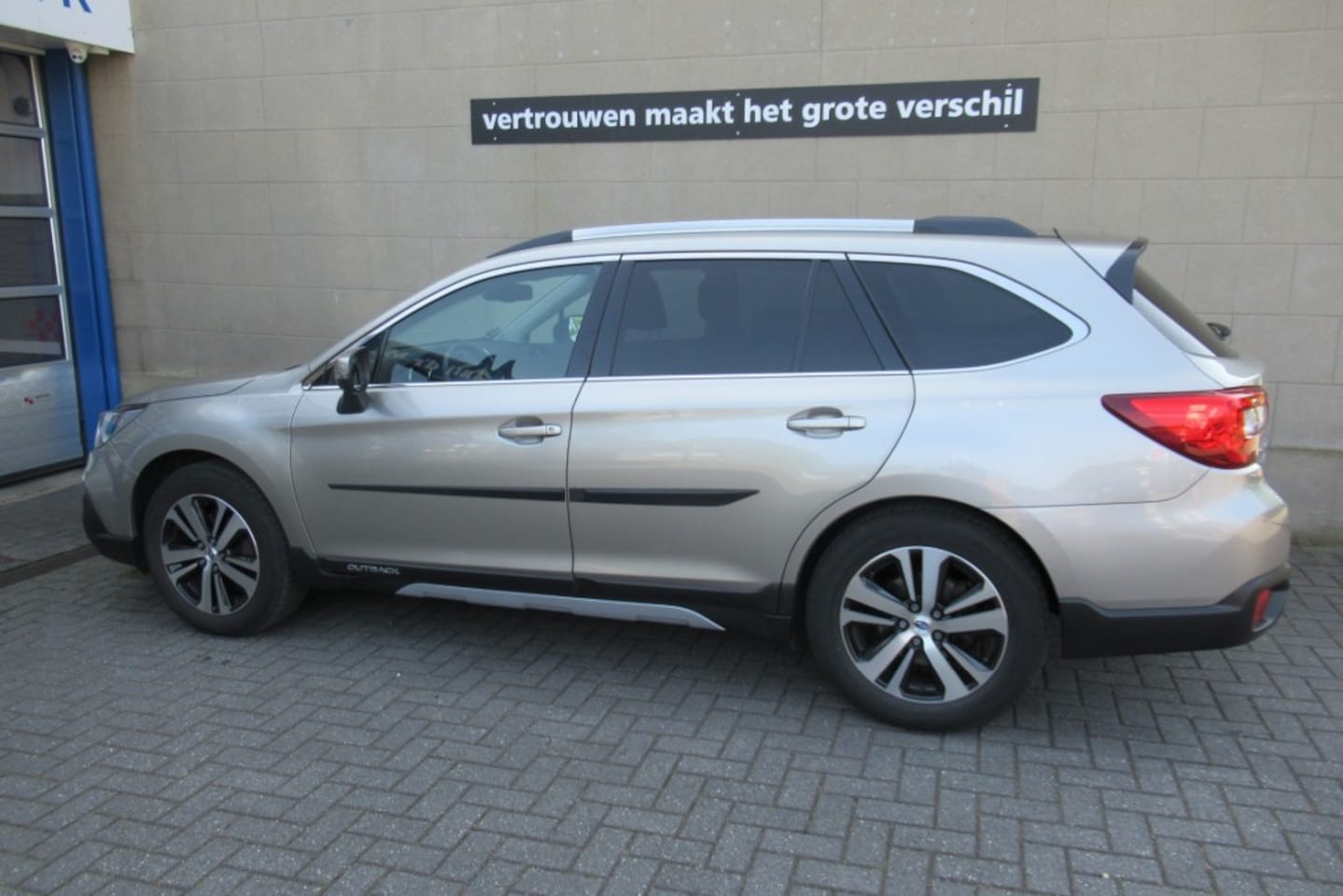 Subaru Outback - 2.5I PREMIUM Automaat - AutoWereld.nl