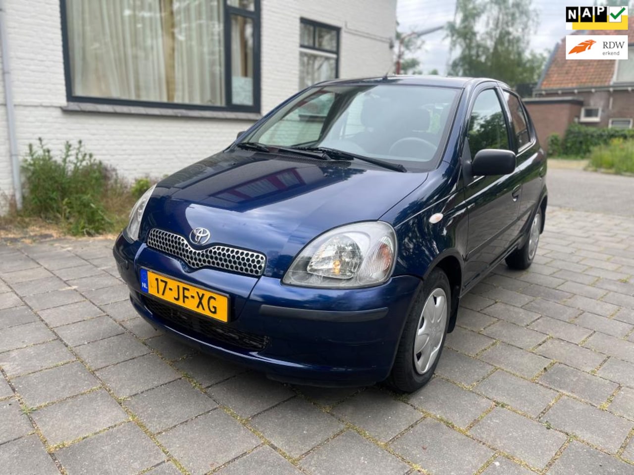 Toyota Yaris - 1.3-16V VVT-i Sol AUTOMAAT AIRCO - AutoWereld.nl