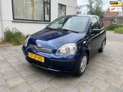 Toyota Yaris - 1.3-16V VVT-i Sol AUTOMAAT AIRCO