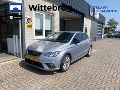 Seat Ibiza - 1.0 TSI FR Business Intense / AUTOMAAT / DIGITAAL DASHBOARD / NAVIGATIE / CAMERA / FULL-LI