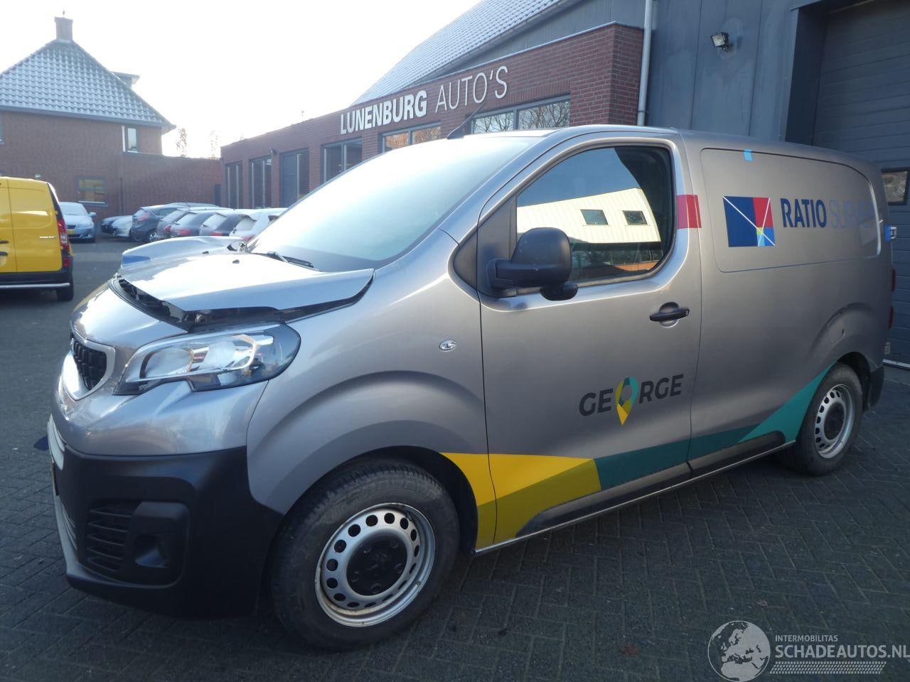 Peugeot Expert - 1.5 BlueHDI 100 Compact Premium Airco 3 pers. - AutoWereld.nl