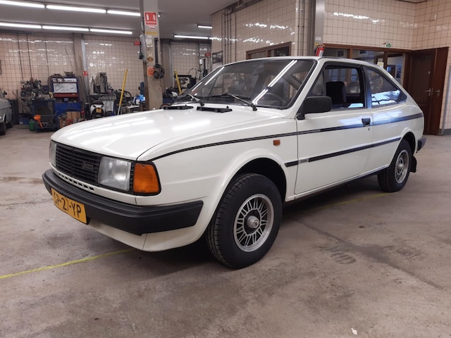 skoda-coupe-130-r-130-r.jpg