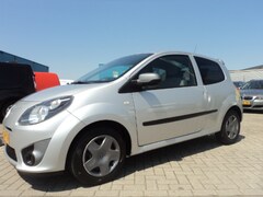 Renault Twingo - 1.5 dCi 85pk Authentique Airco