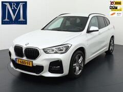 BMW X1 - SDrive18i High Executive M SPORT Automaat | CAMERA | LEDER | CRUISE CONTROL | ELEKTRISCHE