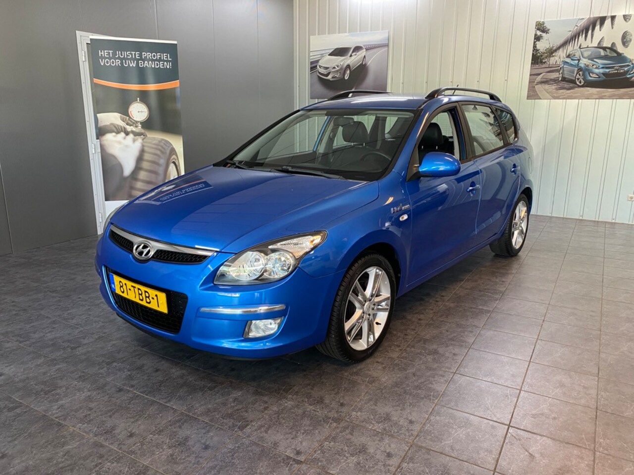 Hyundai i30 CW - 1.6i i-Motion Business Climate control, Parkeersensoren. - AutoWereld.nl