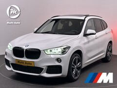 BMW X1 - xDrive20i M Sport 192pk | Panoramadak | Achteruitrijcamera | Shadowline | Alcantara Sports