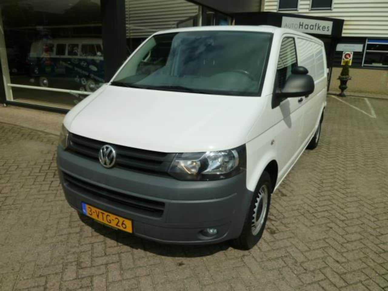 Volkswagen Transporter - 2.0 TDI L2H1 2.0 TDI L2H1 - AutoWereld.nl