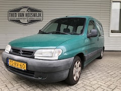 Citroën Berlingo - 1.4i 5p. Rolstoel auto