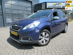 Peugeot 2008 - 1.2 PureTech Style / PANO / AIRCO / TREKHAAK / LMV