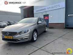 Volvo V60 - 2.4 D6 AWD Plug-In Hybrid Summum