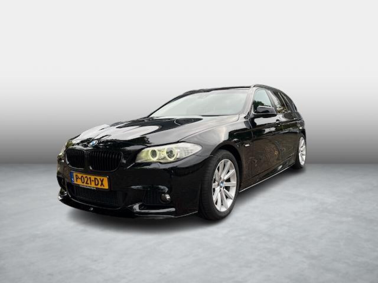 BMW 5-serie Touring - 528i High Executive 528i High Executive - AutoWereld.nl