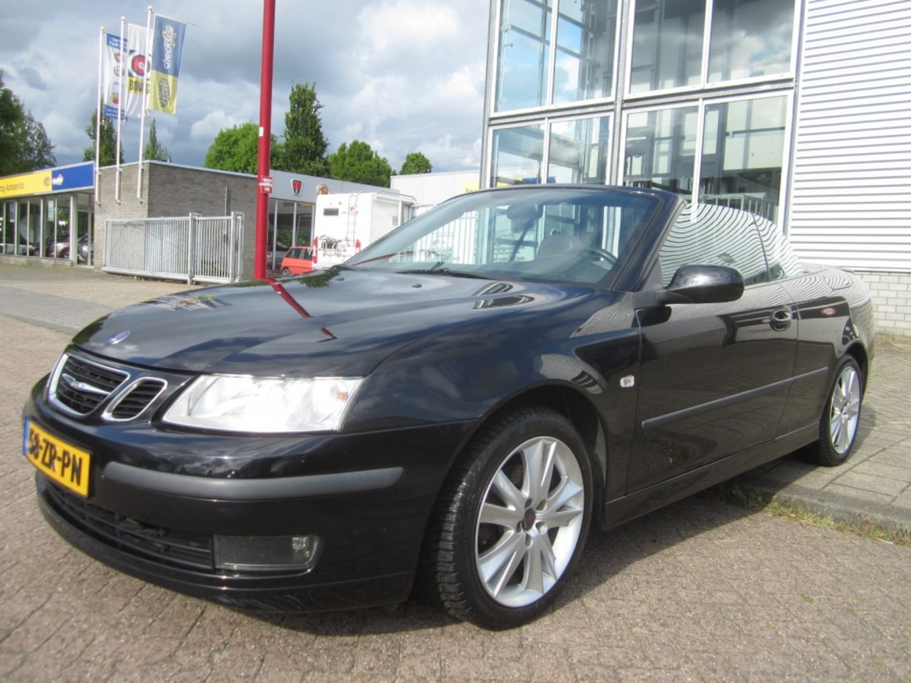 Saab 9-3 Cabrio - 1.8t Aero pakket l Airco l Leer l Youngtimer - AutoWereld.nl