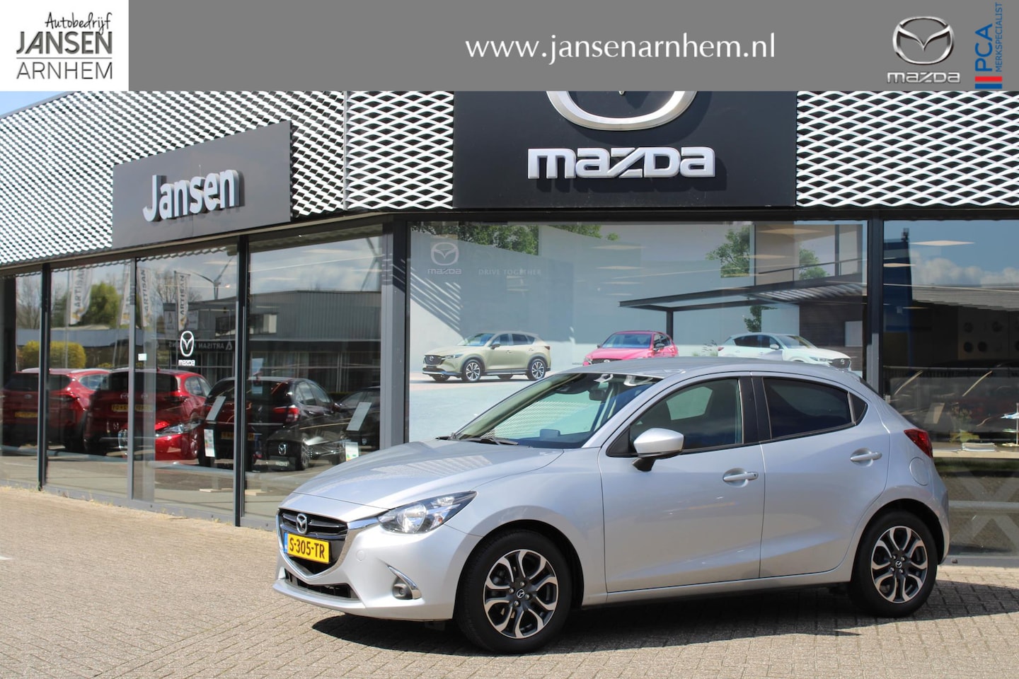 Mazda 2 - 1.5 Skyactiv-G GT-M Line 1.5 Skyactiv-G GT-M Line , Automaat, Navi, Clima, Apple Carplay, LMV 16 Inch, PDC, Cruise, - AutoWereld.nl