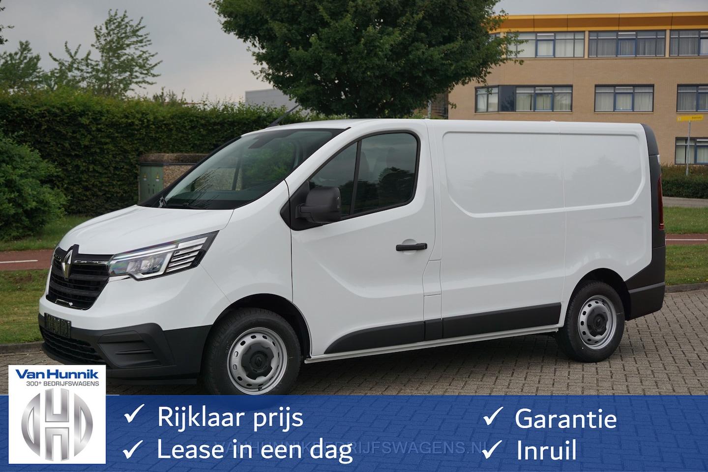 Renault Trafic - T29 L1H1 150PK Airco, Cruise, Camera, Easylink Apple CP / Android Auto, LED!! NR. 763 - AutoWereld.nl