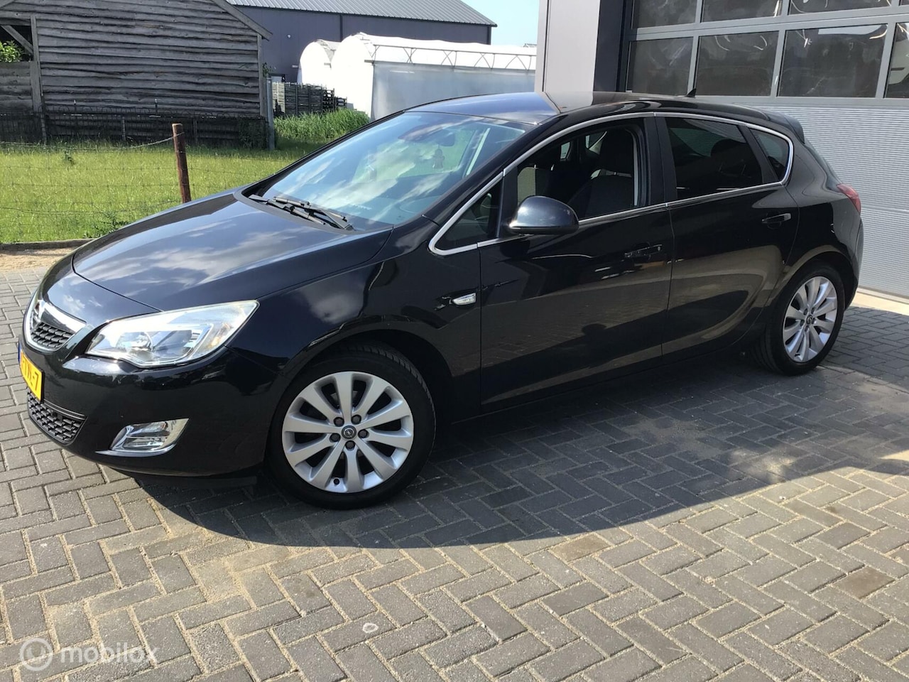 Opel Astra - 1.4T. Cosmo. Nette auto.Goed onderhouden/ NL auto - AutoWereld.nl