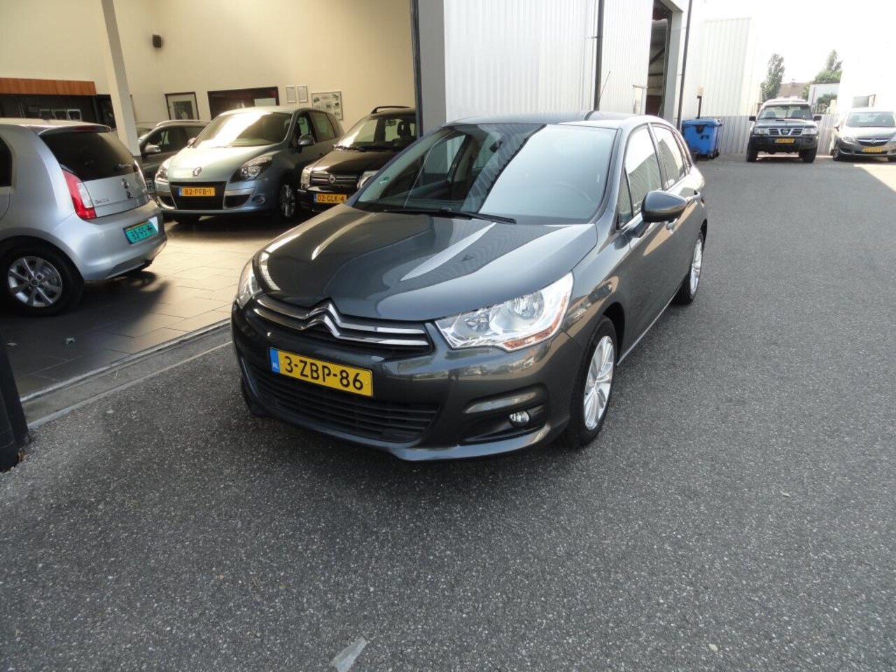 Citroën C4 - 1.2 PureTech Ligne Business - AutoWereld.nl