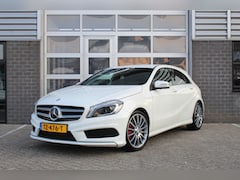 Mercedes-Benz A-klasse - 180 Ambition / AMG Pakket / Camera / Xenon