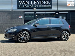 Volkswagen Golf - 1.4 TSI ACT Highline / Carplay / Camera / Cruise / Xenon / Multistuur