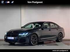 BMW 5-serie - Sedan 520i High Executive M-Sport | Schuifdak | Comfort Acces | Laserlight | Driving Assis