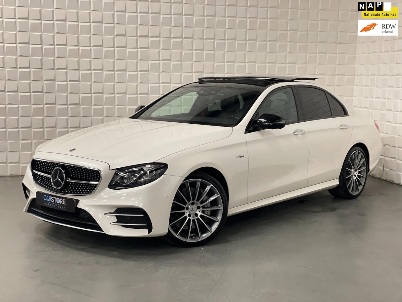 Mercedes-Benz E-klasse - 53 AMG 4Matic PANO NIGHT BURMESTER - AutoWereld.nl