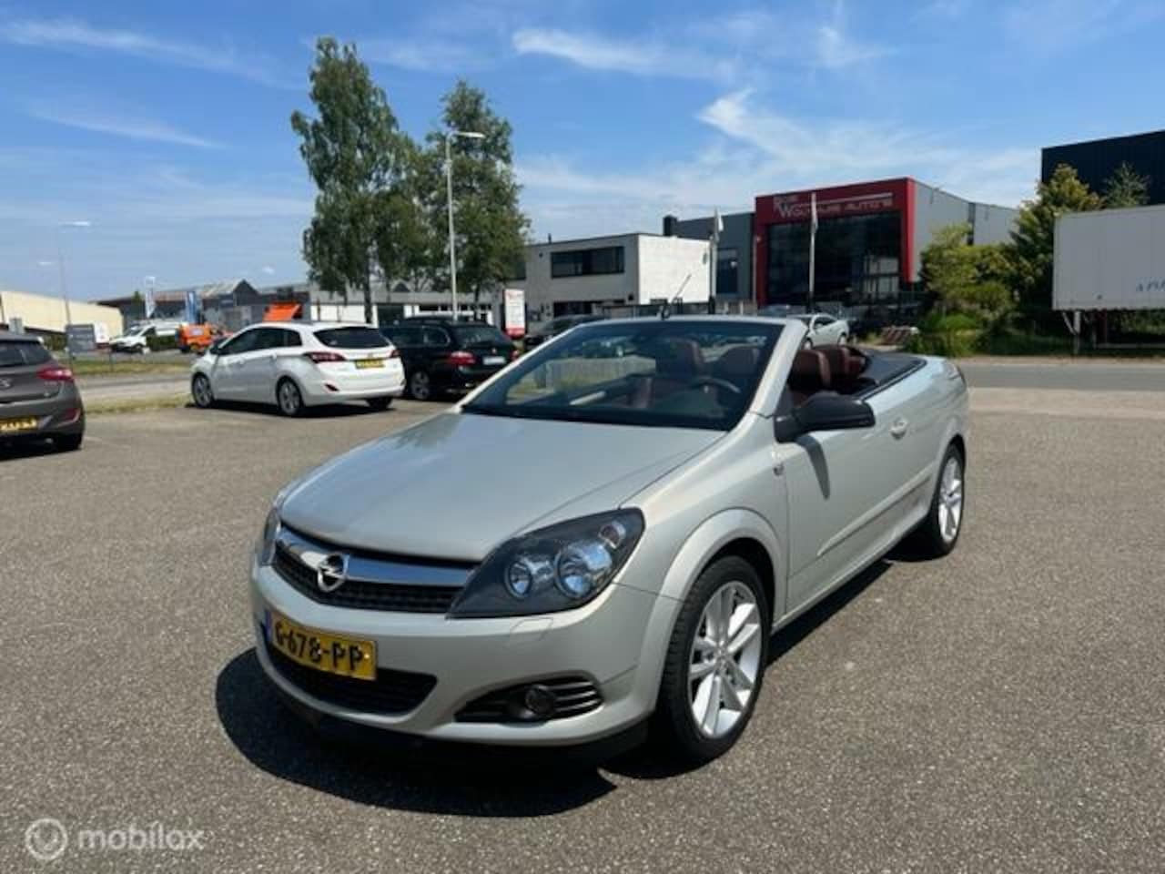 Opel Astra TwinTop - 1.8 Enjoy met leder! - AutoWereld.nl