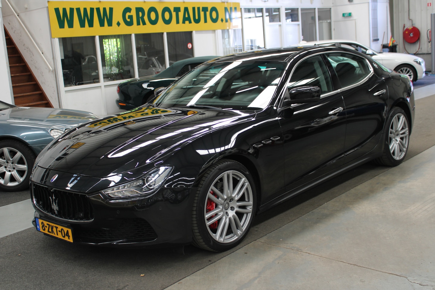 Maserati Ghibli - 3.0 S Q4 Automaat NAP, Airco, Cruise Control, Navigatie, Xenon, Stuurbekrachtiging - AutoWereld.nl