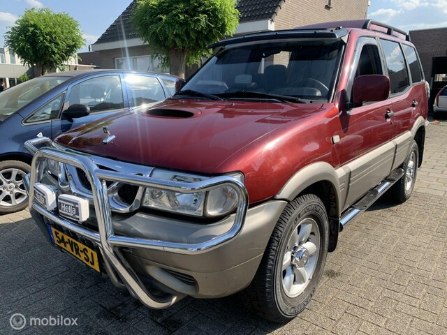 nissan terrano 200