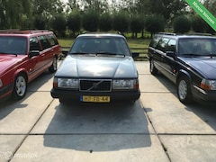 Volvo 940 - GLE Estate 2.3i GLE Polar Estate