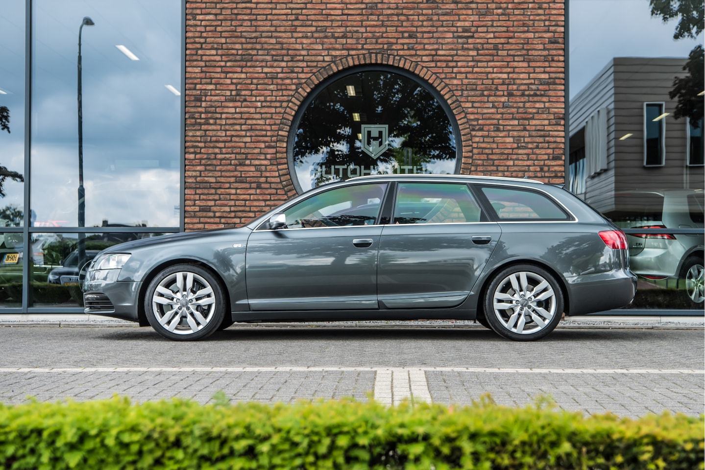 Audi S6 - Avant 5.2 FSI V10 Pro Line Origineel NL auto! ACC, Trekhaak, Open dak - AutoWereld.nl