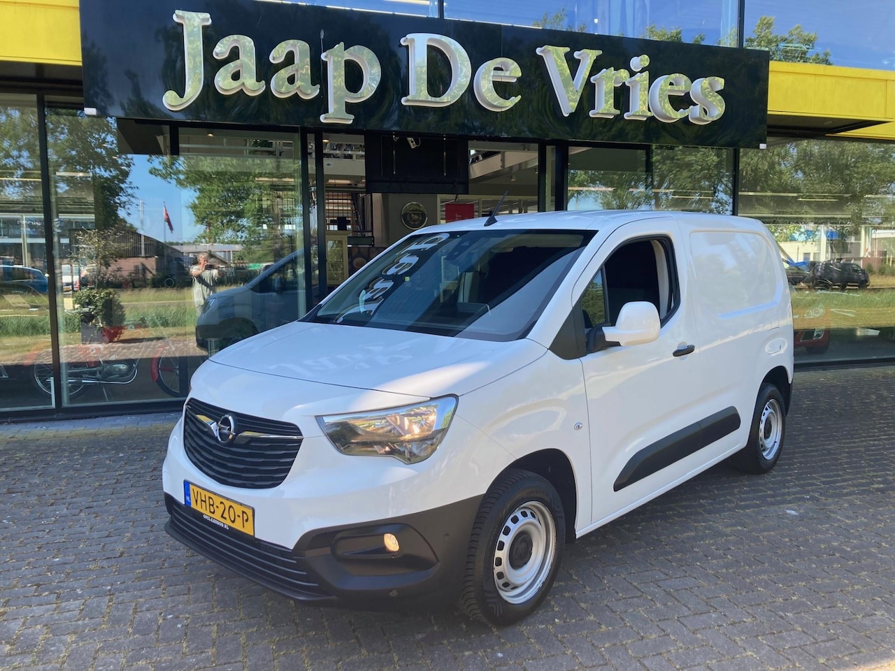 Opel Combo - 1.5D L1H1 Edition 1.5D L1H1 Edition - AutoWereld.nl