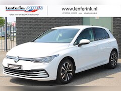 Volkswagen Golf - 2.0 TDI 116 pk United 5 Drs Navi Adapt. Cruise, LED Koplampen, App Connect, PDC V+A