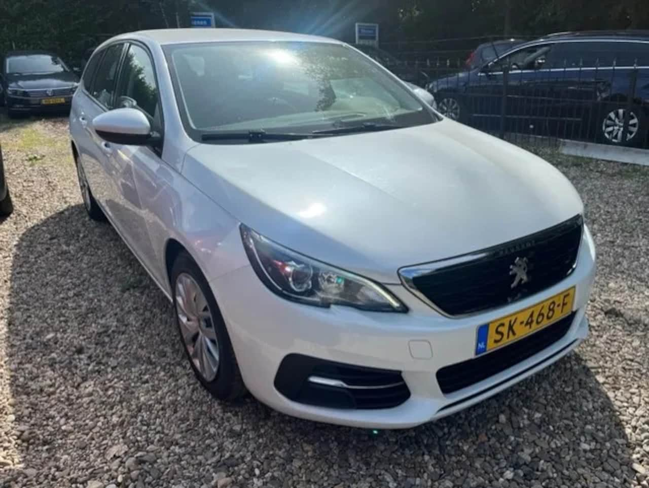 Peugeot 308 SW - 1.6 BlueHDI Blue Lease 1.6 BlueHDI Blue Lease - AutoWereld.nl