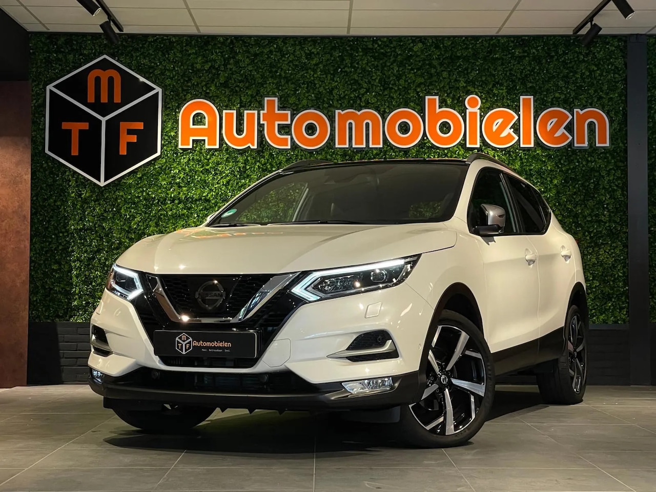 Nissan Qashqai - 1.2 Tekna 1.2 Tekna + - AutoWereld.nl