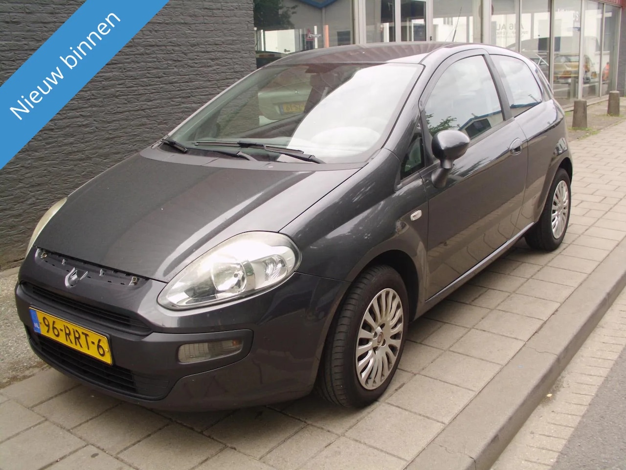 Fiat Punto - 1.3 DIESEL MET AIRCO - AutoWereld.nl