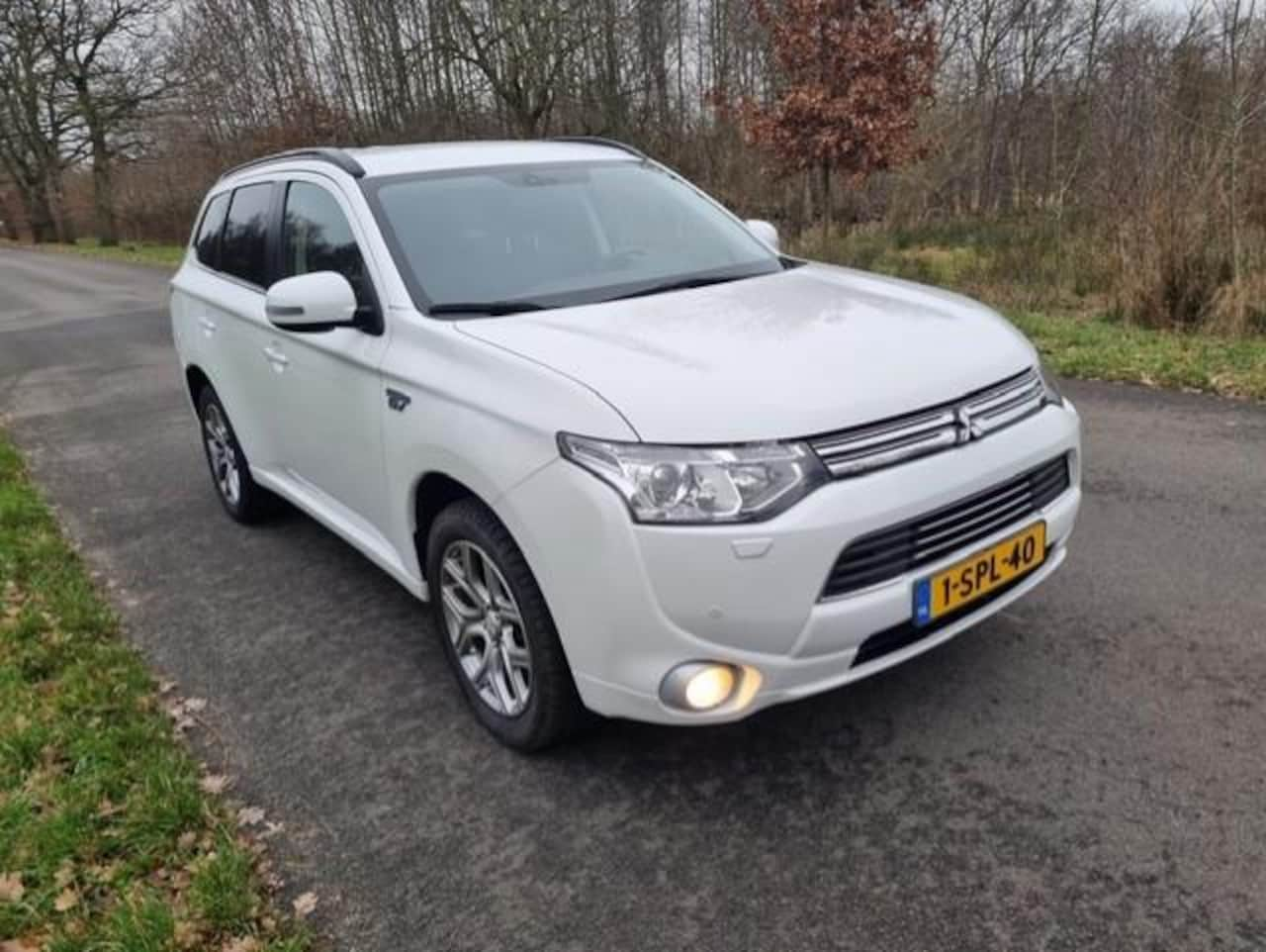 Mitsubishi Outlander - 2.0 PHEV Intense + - AutoWereld.nl