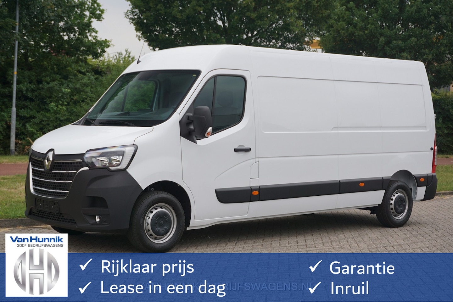 Renault Master - T35 2.3 DCI 135 Grand Confort L3H2 Airco, Navi, Trekhaak, 270Gr deur!! NR. - AutoWereld.nl